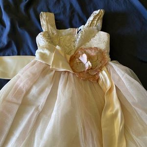 Girls size 10 formal dress